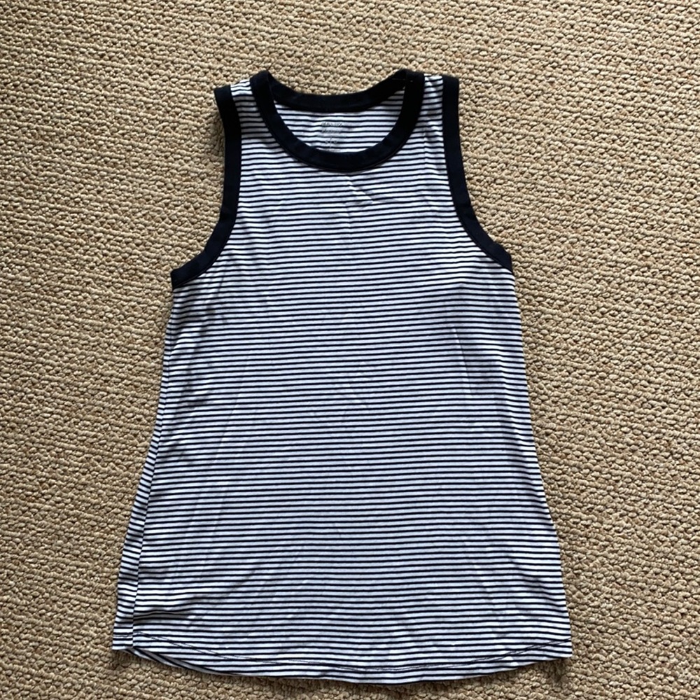 Soft Classic old navy striped Tank top